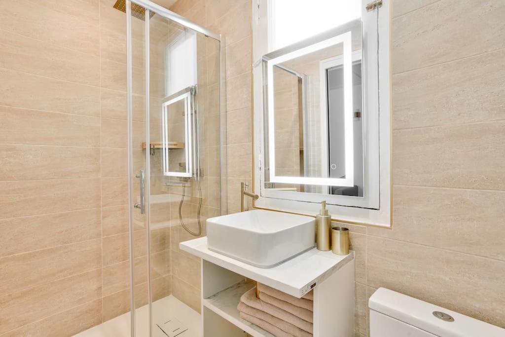 Charmant Appartement A Montmartre-Sacre Coeur Paris Exterior foto